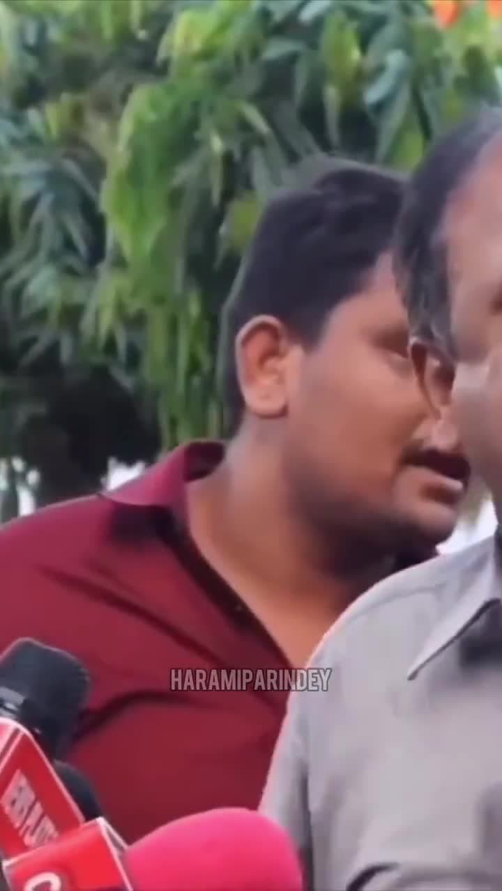 Baap Ki Chaddi Phati Hai - Emotional Rant Meme - funny Politics meme