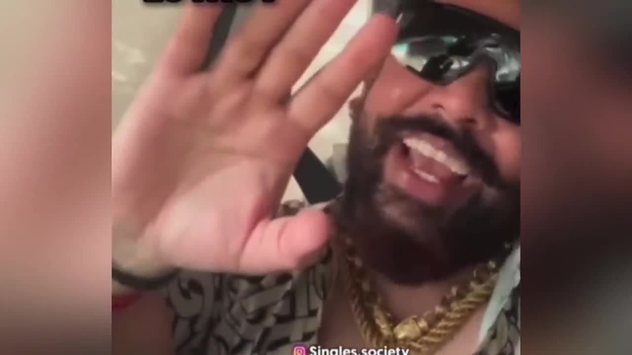 Bhai Bahut Neech Aadmi Hai Tu Meme - funny Desi meme