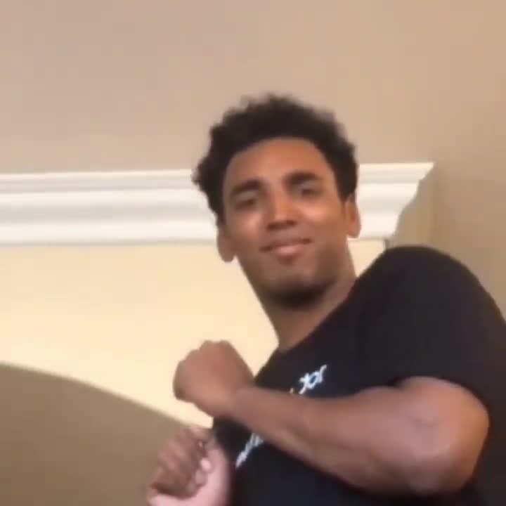 That Don't Feel Good Do It - Insecure Roast Meme Template - funny Comedy Skit meme