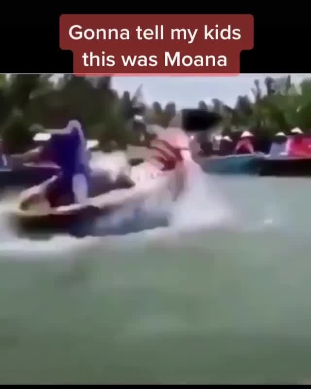 Crazy Spinning Boat Moana Meme Template - funny Viral Memes meme